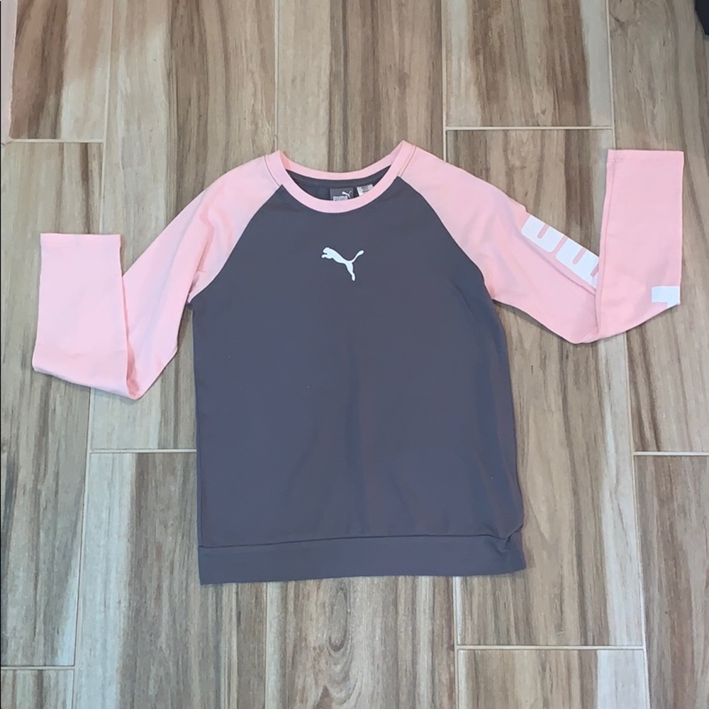 GIRLS puma shirt 💕